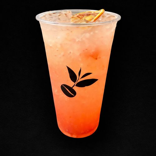 Lychee Peachi sparkling soda at Charming Cafe