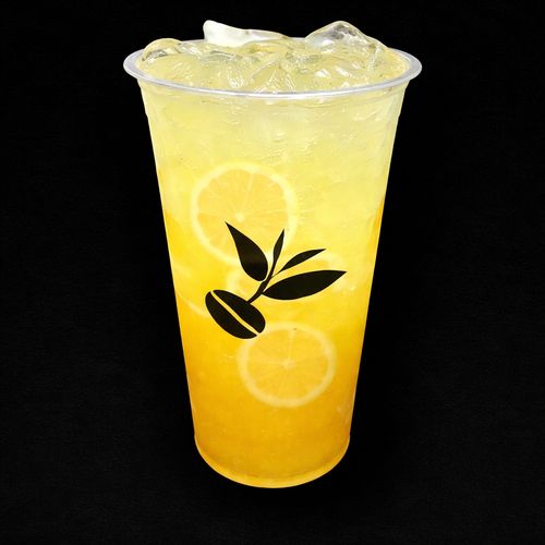 Yuzu Lemon MAX sparkling soda with citrus slices